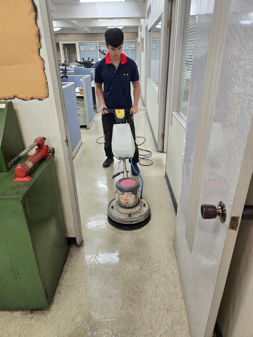 台北地板洗地打蠟